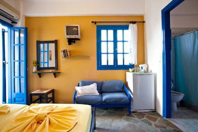 Alikí Evi Rooms מראה חיצוני תמונה