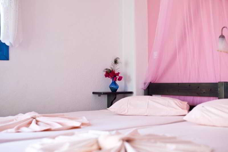 Alikí Evi Rooms מראה חיצוני תמונה