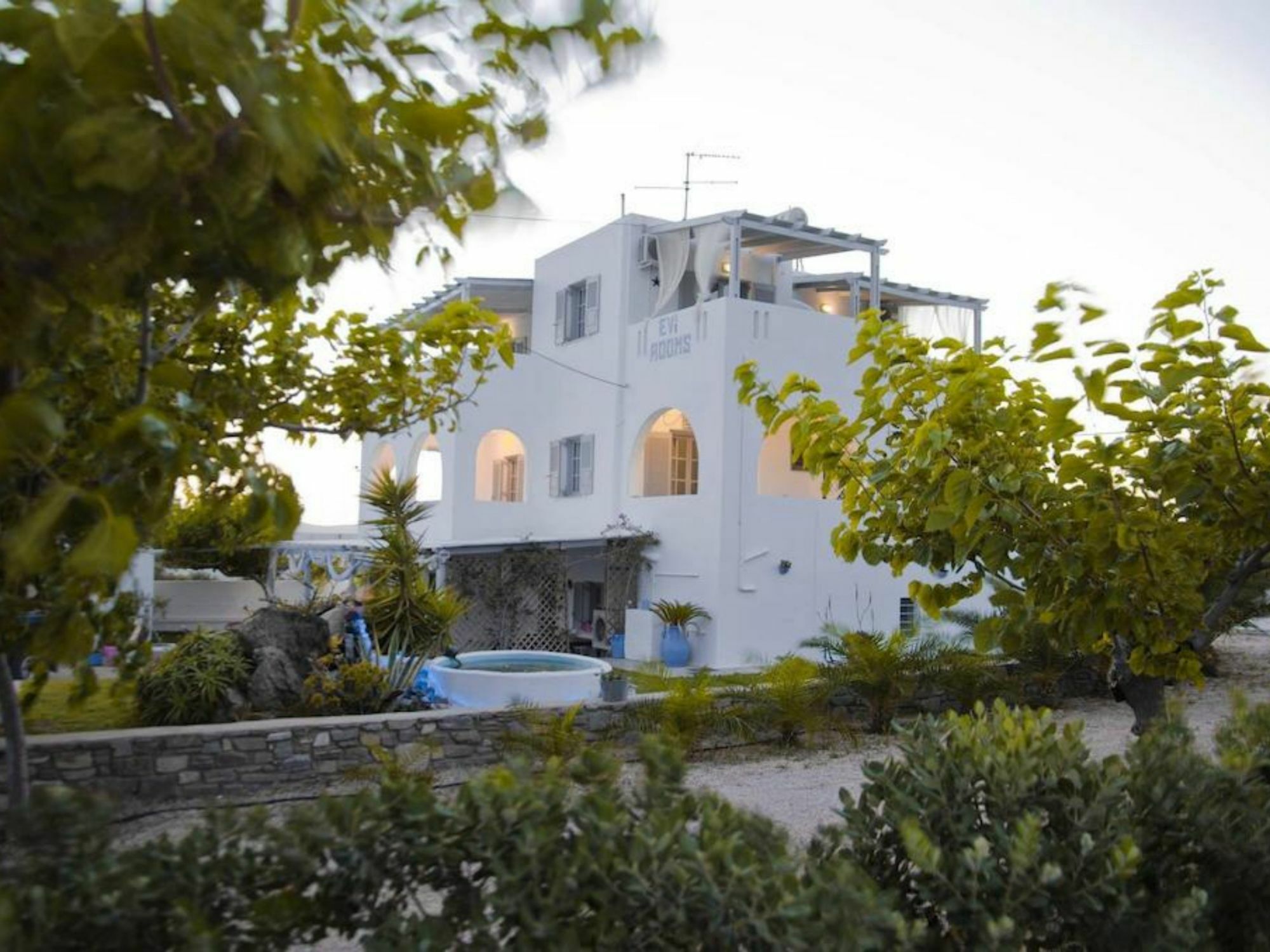 Alikí Evi Rooms מראה חיצוני תמונה