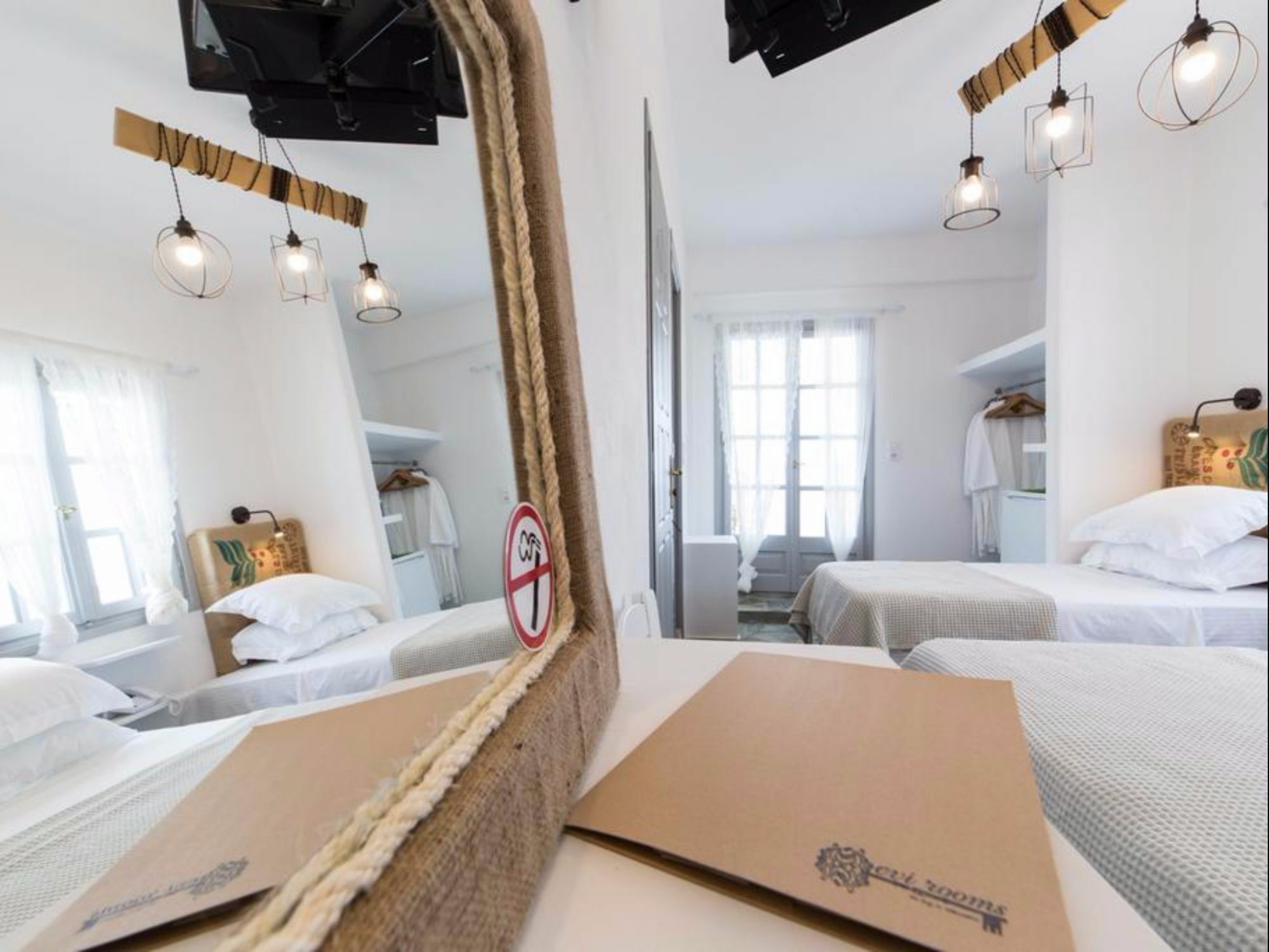 Alikí Evi Rooms מראה חיצוני תמונה