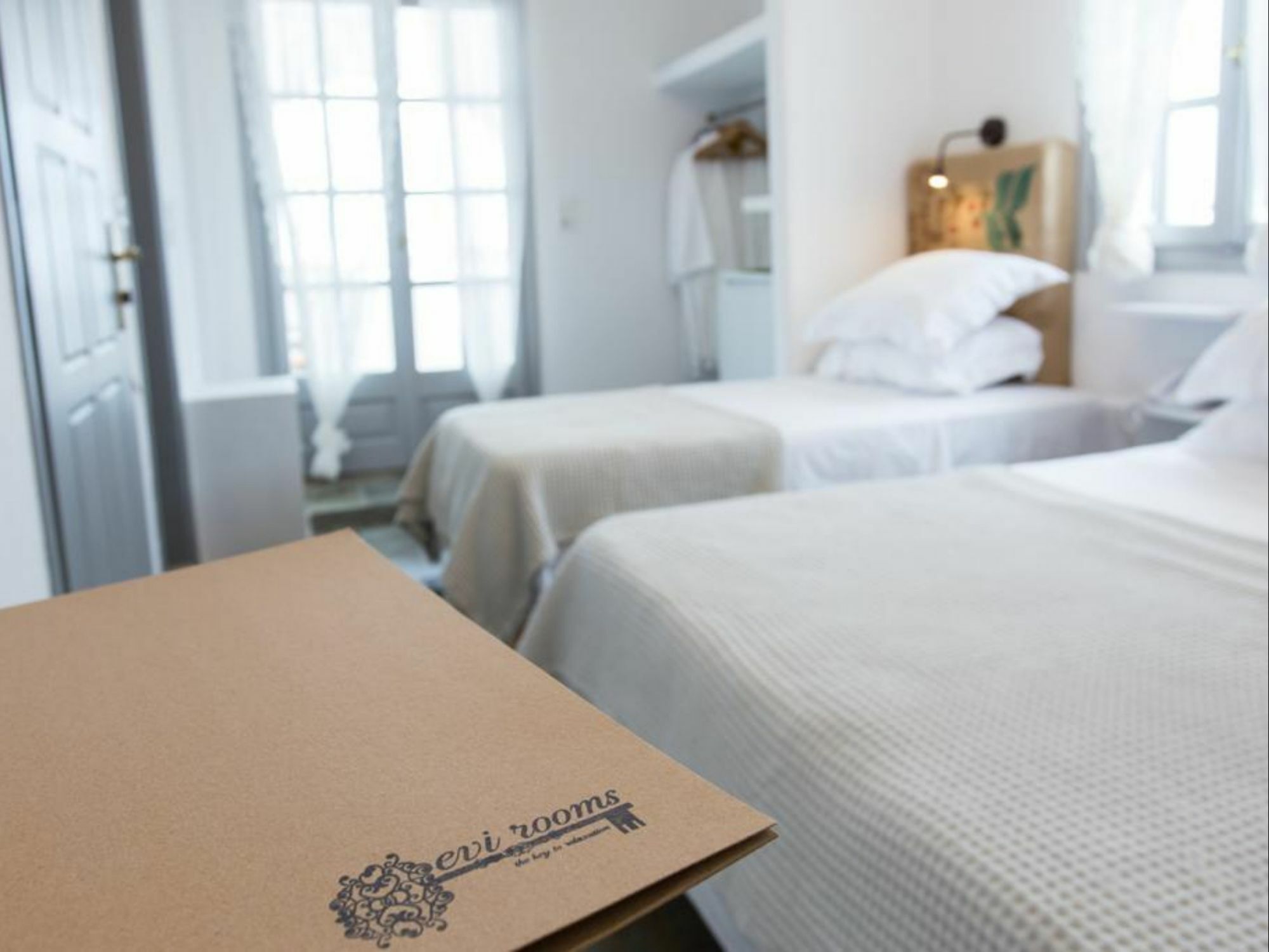 Alikí Evi Rooms מראה חיצוני תמונה